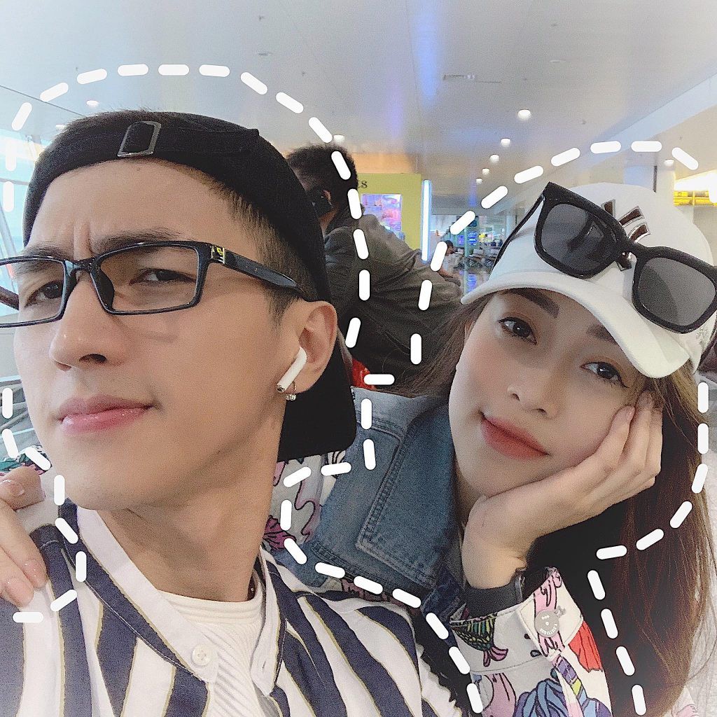 Muôn kiểu tỏ tình của sao Vbiz: Người cướp sóng truyền hình, người lên tận đỉnh núi nói lời trăm năm - Ảnh 18. Muôn kiểu tỏ tình của sao Vbiz: Người cướp sóng truyền hình, người lên tận đỉnh núi nói lời trăm năm - Ảnh 18.