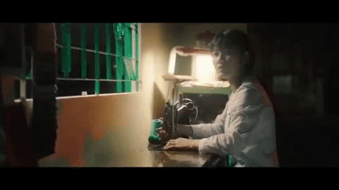 Lớn rồi còn khóc nhè - Trúc Nhân nói đơn giản vậy thôi mà ai cũng muốn gọi về ngay cho mẹ - Ảnh 11. Lớn rồi còn khóc nhè - Trúc Nhân nói đơn giản vậy thôi mà ai cũng muốn gọi về ngay cho mẹ - Ảnh 11.