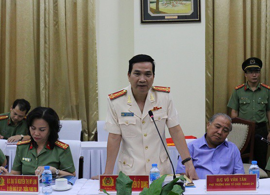 Đại tá Nguyễn Sỹ Quang giữ chức Phó Giám Đốc Công an TPHCM - Ảnh 2. Đại tá Nguyễn Sỹ Quang giữ chức Phó Giám Đốc Công an TPHCM - Ảnh 2.