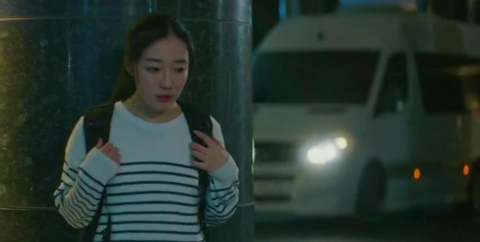 Sướng như Park Min Young, có chủ tịch mặt ngầu đeo tai thỏ làm người tình bình phong trong Her Private Life - Ảnh 17. Sướng như Park Min Young, có chủ tịch mặt ngầu đeo tai thỏ làm người tình bình phong trong Her Private Life - Ảnh 17.