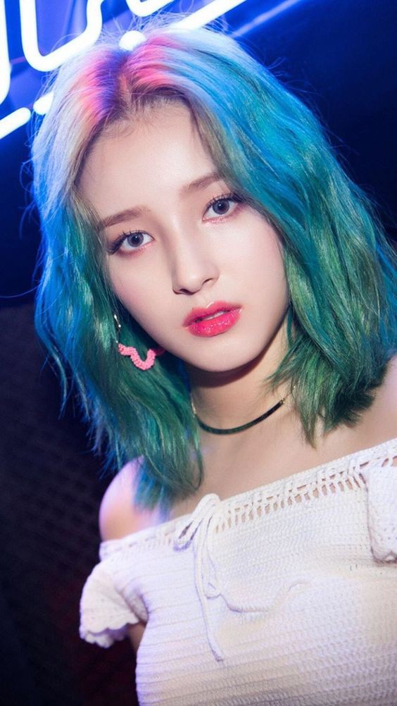 Không hổ danh thiên thần lai, Nancy (MOMOLAND) khoe mặt mộc đẹp xuất sắc khi đi rừng - Ảnh 7.