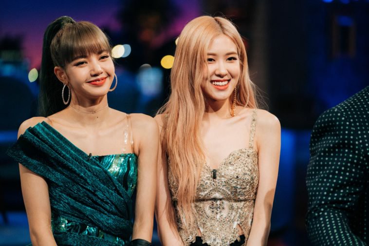 BLACKPINK chơi bắn hoa quả trên truyền hình Mỹ, Jennie hiện nguyên hình là thỏ con nhút nhát! - Ảnh 3. BLACKPINK chơi bắn hoa quả trên truyền hình Mỹ, Jennie hiện nguyên hình là thỏ con nhút nhát! - Ảnh 3.