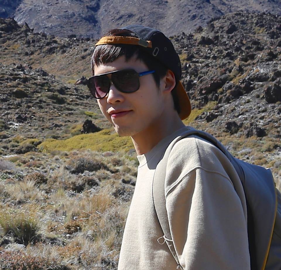 Những giáo sư, tiến sĩ vạn người mê của Việt Nam: Học thức đầy mình lại còn đẹp trai phong độ hết phần người khác - Ảnh 13.