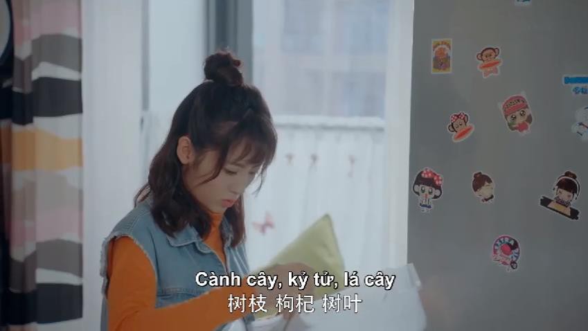 Từ ngày biết yêu Cố Vị Dịch phá cách hơn hẳn, đã lắm mồm lại còn ngáo ngơ trong Gửi Thời Thanh Xuân Ấm Áp - Ảnh 14. Từ ngày biết yêu Cố Vị Dịch phá cách hơn hẳn, đã lắm mồm lại còn ngáo ngơ trong Gửi Thời Thanh Xuân Ấm Áp - Ảnh 14.