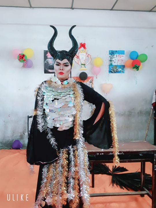 Nam sinh hoá trang thành ác nữ Maleficent xuất sắc từ ngoại hình đến thần thái: Dạt hết ra cho ta thể hiện! - Ảnh 6.