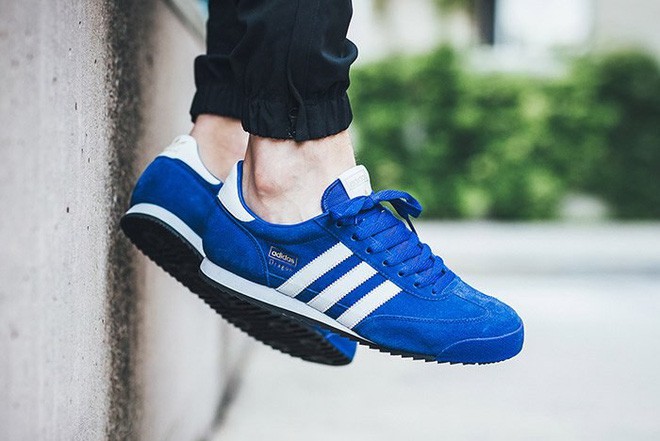 Nổi tiếng yêu thể thao, các đời Tổng thống Mỹ thích đeo sneakers gì khi đi chạy? - Ảnh 1. Nổi tiếng yêu thể thao, các đời Tổng thống Mỹ thích đeo sneakers gì khi đi chạy? - Ảnh 1.