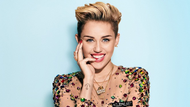 Những cô vợ sexy, tài năng của dàn sao nam hot nhất Hollywood: Miley và Hailey liệu có đọ được với Hoa hậu thế giới? - Ảnh 27.