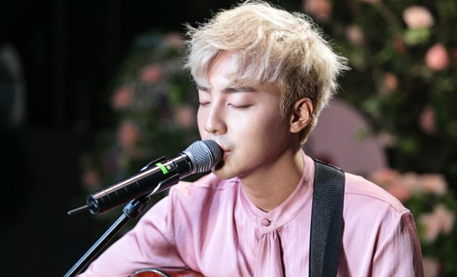 Nam ca sĩ bị phanh phui có trong phòng chat “bẩn” của Seungri: “Thánh ballad xứ Hàn”, được em út BTS mê mẩn tới nỗi cover hit “khủng” - Ảnh 2.