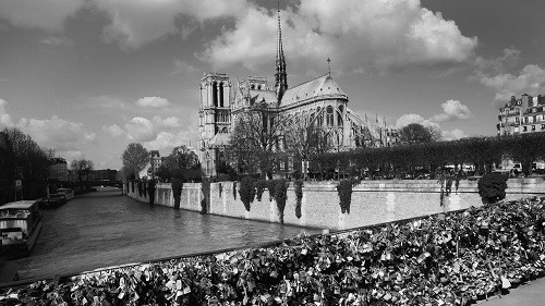 Kiệt tác kiến trúc Gothic Nhà thờ Đức Bà Paris sẽ được phục dựng như thế nào? - Ảnh 3.