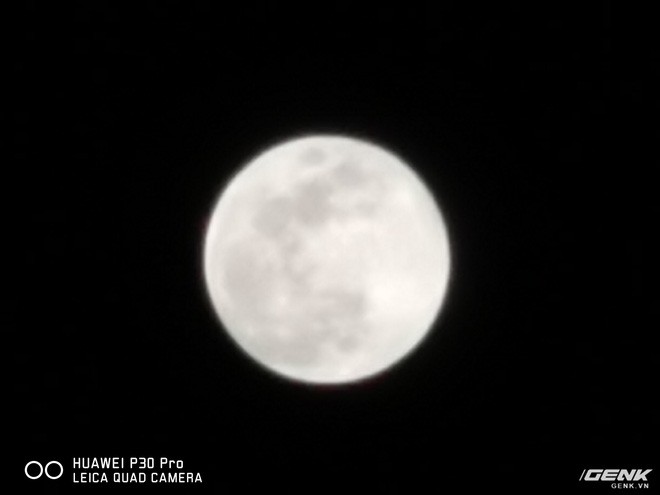 Thử chụp zoom trăng bằng Huawei P30 Pro và so sánh với iPhone XS Max - Ảnh 4.