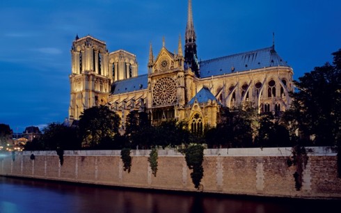 Tranh cãi về phục dựng Nhà thờ Đức Bà Paris – Hoài cổ hay hiện đại? - Ảnh 1.