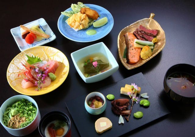 Các món ăn Nhật Bản trông lúc nào cũng nghệ là nhờ làm theo nguyên tắc này - Ảnh 1.