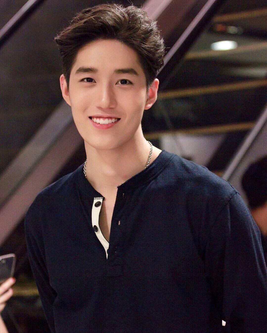 Nam thần Th&aacute;i hot nhất phim Con tim sắt đ&aacute;: Cực phẩm Tuổi nổi loạn lột x&aacute;c th&agrave;nh tổng t&agrave;i, ai ngờ đ&atilde; c&oacute; người y&ecirc;u - Ảnh 4.