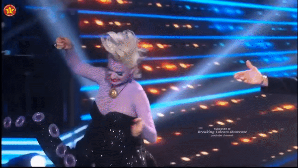Halloween còn lâu mới tới nhưng Katy Perry đã vội hóa thành... phù thủy bạch tuộc tại American Idol! - Ảnh 7.