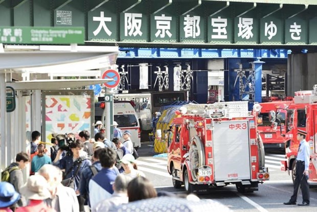 Xe buýt bất ngờ lao vào đám đông ở Nhật Bản, 8 người thương vong - Ảnh 1.