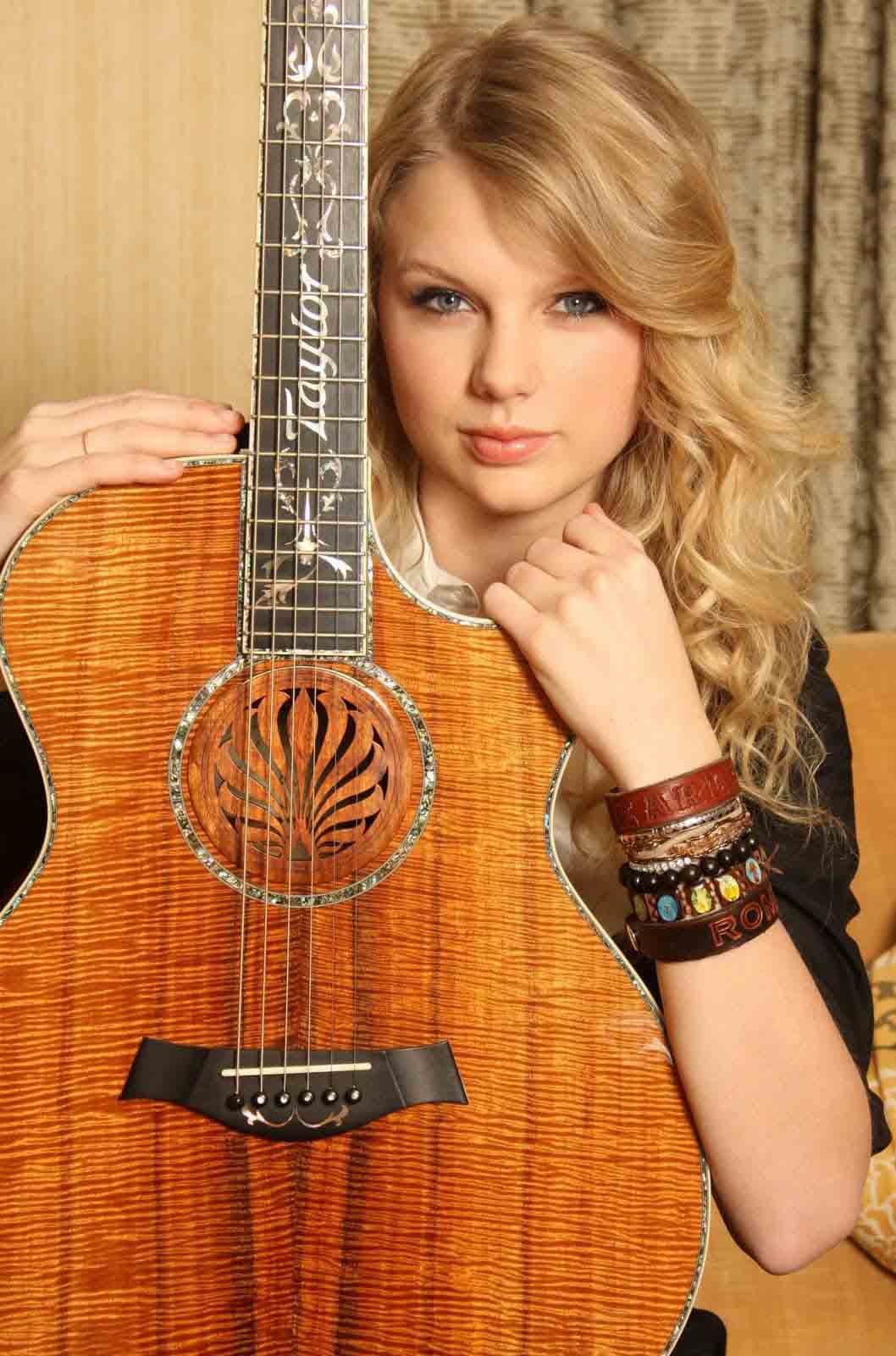 Taylor Swift: Rắn chúa đội mặt nạ gái ngoan và chiêu trò thâm sâu ấp ủ từ ngày đầu khiến cả thế giới ngả mũ - Ảnh 4.