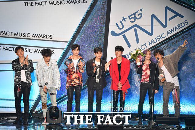 Kết quả The Fact Music Awards: Daesang không bất ngờ nhưng giải thưởng này gây tranh cãi khi bị “đại trà hóa” - Ảnh 3.