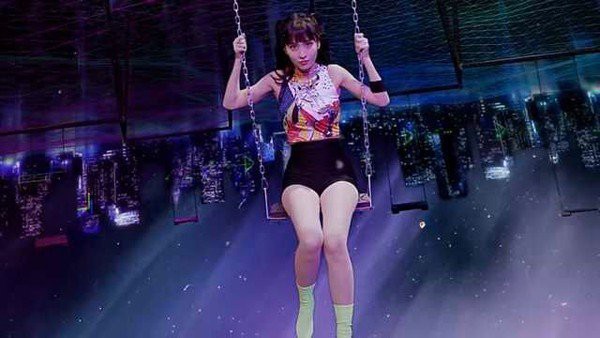 Hết bị cho là giống SNSD, MV “FANCY” của TWICE nay còn vướng nghi vấn “copy” nhóm nhạc Nhật? - Ảnh 8.