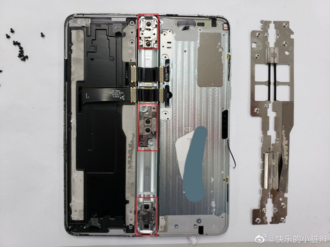 Mổ xẻ Galaxy Fold, iFixit ph&aacute;t hiện một lỗi thiết kế nghi&ecirc;m trọng g&acirc;y ra việc đột tử - Ảnh 3.