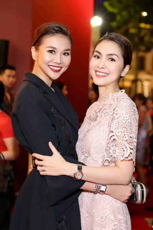 Loạt ảnh của các cặp bạn thân showbiz chứng minh cho chân lý: Càng chơi lâu, càng giống nhau! - Ảnh 6.