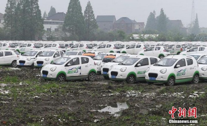 Trung Quốc: Hàng trăm xe điện bị “xếp xó” vì hậu quả của nền kinh tế chia sẻ phát triển chóng mặt - Ảnh 5.