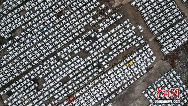 Trung Quốc: Hàng trăm xe điện bị “xếp xó” vì hậu quả của nền kinh tế chia sẻ phát triển chóng mặt - Ảnh 6.