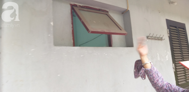 H&agrave; Nội: &Ocirc;ng l&atilde;o 81 tuổi bị người d&acirc;n bắt quả tang s&agrave;m sỡ c&ocirc; g&aacute;i t&acirc;m thần trong nh&agrave; vệ sinh c&ocirc;ng cộng - Ảnh 4.