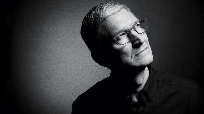 Tim Cook: Bạn đã sai khi nhìn vào smartphone nhiều hơn đôi mắt của người đối diện - Ảnh 1.