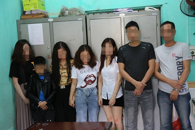 Diễn vi&ecirc;n Cu Th&oacute;c mới bị C&ocirc;ng an bắt quả tang sử dụng ma tu&yacute; l&agrave; ai? - Ảnh 2.