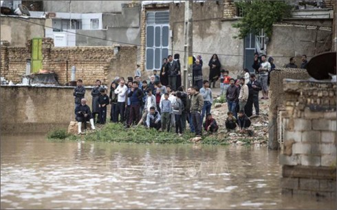 57 người thiệt mạng, gần 500 người bị thương do lũ lụt lịch sử tại Iran - Ảnh 1.