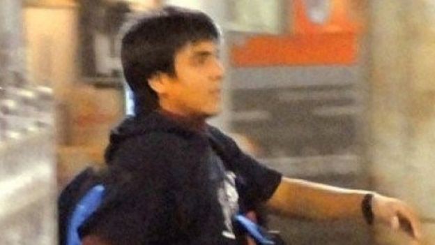 Thảm s&aacute;t Mumbai 2008 từ k&iacute; ức của người sống s&oacute;t: Vi&ecirc;n cảnh s&aacute;t kể chuyện bị chở đi c&ugrave;ng những thi thể của đồng đội trong đ&ecirc;m kinh ho&agrave;ng - Ảnh 4.