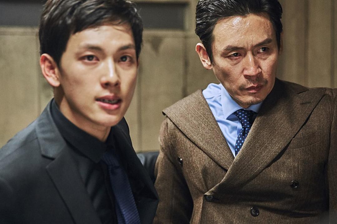 6 phim H&agrave;n gi&uacute;p bạn hiểu thế n&agrave;o l&agrave; d&acirc;n anh chị gốc: Số 4 c&ograve;n biết lợi dụng thế giới ngầm để l&agrave;m thầy c&atilde;i - Ảnh 5.