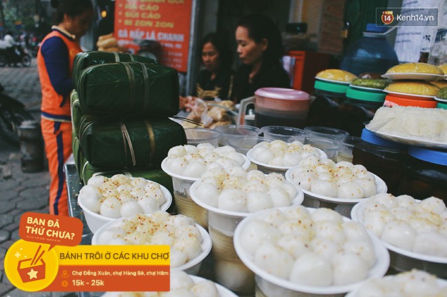 Đến hẹn lại lên, cứ mỗi dịp Tết Hàn thực là mấy hàng bánh trôi, bánh chay này ở Hà Nội lại tấp nập người mua  - Ảnh 11.