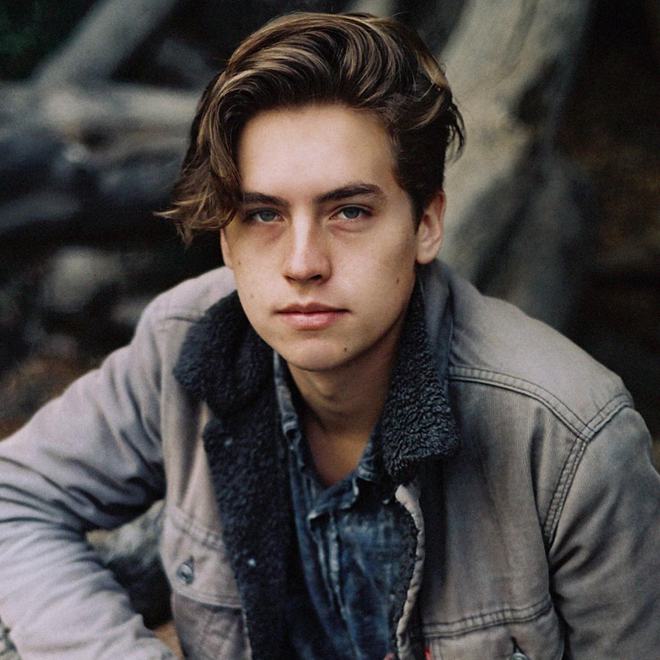 Cậu nhóc Zack và Cody Cole Sprouse sau 14 năm: Hành trình lột xác khó khăn, kỳ tích giữa dàn sao nhí Disney sa ngã - Ảnh 10.