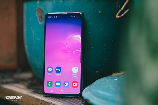 Đập hộp và trải nghiệm nhanh Samsung Galaxy S10e tại Việt Nam: Viên ngọc bị lãng quên? - Ảnh 7.