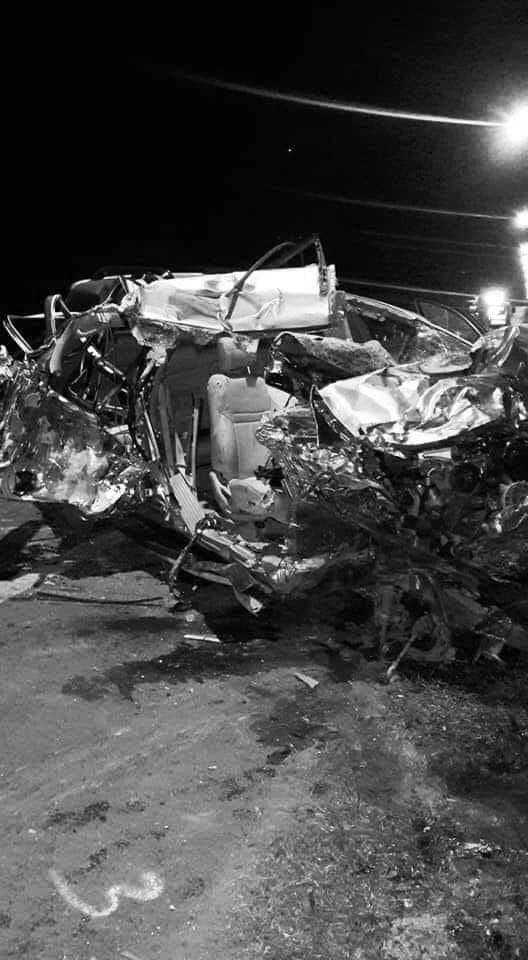Đồng Nai: Ô tô nát vụn sau va chạm với xe tải, 3 người phụ nữ tử vong tại chỗ - Ảnh 2.