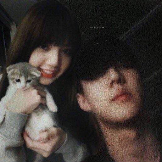 Trình độ công nghệ shipper ngày càng khủng, Sehun (EXO) và Lisa (BLACKPINK) trông như đang hẹn hò thật - Ảnh 11.