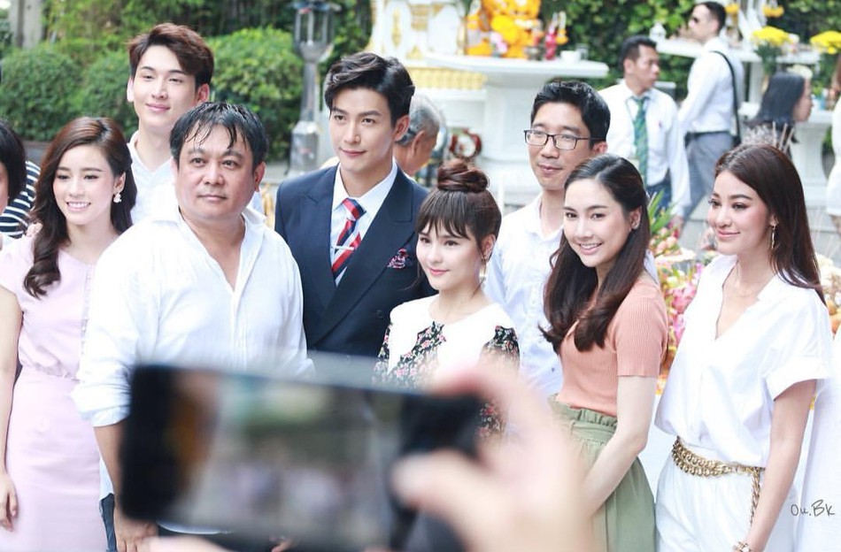 Không thể nhận ra nhan sắc bây giờ của nàng thơ Aom Sushar: Song Hye Kyo Thái Lan đây sao? - Ảnh 13. Không thể nhận ra nhan sắc bây giờ của nàng thơ Aom Sushar: Song Hye Kyo Thái Lan đây sao? - Ảnh 13.