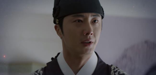 Tưởng làm thái tử sang lắm, ai ngờ Jung Il Woo vẫn hoàn nhọ: Hết người yêu đi làm osin đến bố bị phát lộn thuốc! - Ảnh 8.