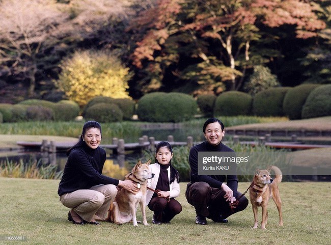 Tân Nhật hoàng Naruhito và vương phi u sầu Masako: Mối tình sét đánh, 6 năm theo đuổi, 3 lần cầu hôn và lời hứa bảo vệ em đến trọn đời - Ảnh 14.