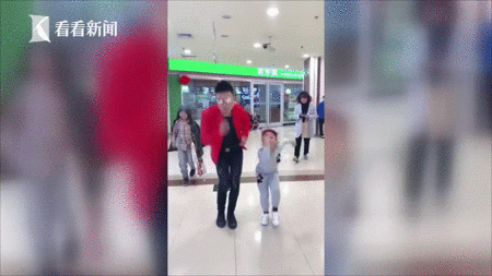 H&aacute;t nh&eacute;p biểu cảm như thật v&agrave; nhảy nh&oacute;t đi&ecirc;u luyện, b&eacute; g&aacute;i 7 tuổi đa t&agrave;i khiến d&acirc;n mạng cười kh&ocirc;ng nhặt được mồm - Ảnh 4.
