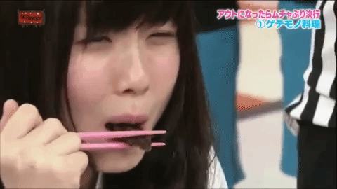 Có hẳn một show truyền hình Nhật cho các cô gái ăn gián, bọ cạp... trong nước mắt - Ảnh 10.