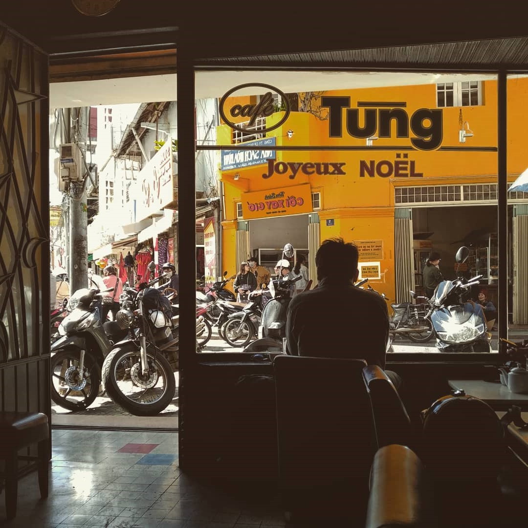 Cafe Tùng và những miền ký ức chưa kể về một hồn thơ Đà Lạt rất riêng, rất cũ giữa thời hiện đại! - Ảnh 10.