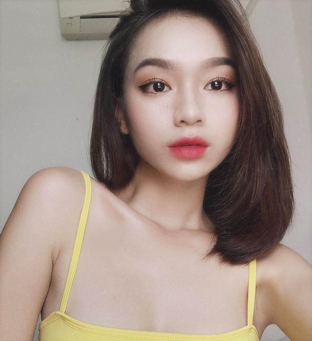 Girl xinh 2000 sở hữu cái tên lạ Trần Nhã Ca, tiết lộ chẳng mấy khi phải dùng đến phần mềm chỉnh ảnh vì lí do này - Ảnh 7. Girl xinh 2000 sở hữu cái tên lạ Trần Nhã Ca, tiết lộ chẳng mấy khi phải dùng đến phần mềm chỉnh ảnh vì lí do này - Ảnh 7.