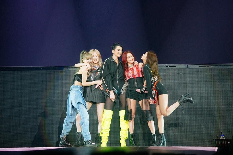 Tour diễn Bắc Mỹ của BLACKPINK kết thúc: Dấu ấn đẳng cấp của một girlgroup hàng đầu Kpop hay nỗi thất vọng của fan quốc tế? - Ảnh 8. Tour diễn Bắc Mỹ của BLACKPINK kết thúc: Dấu ấn đẳng cấp của một girlgroup hàng đầu Kpop hay nỗi thất vọng của fan quốc tế? - Ảnh 8.