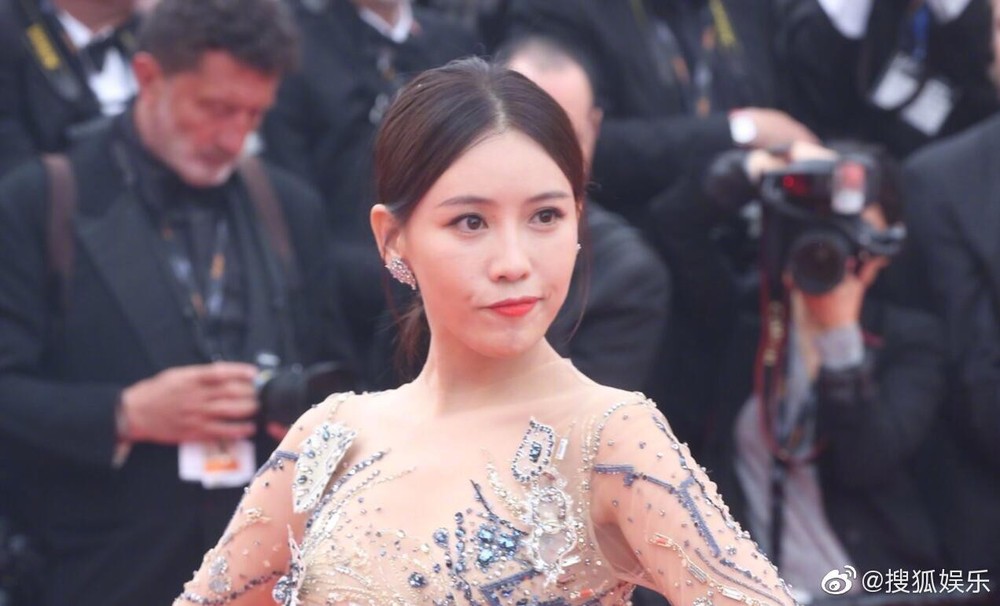 Ngoài váy vóc lụa lạ, chị em nô nức làm lố thì điện ảnh năm nay tại LHP Cannes có gì? - Ảnh 2. Ngoài váy vóc lụa lạ, chị em nô nức làm lố thì điện ảnh năm nay tại LHP Cannes có gì? - Ảnh 2.
