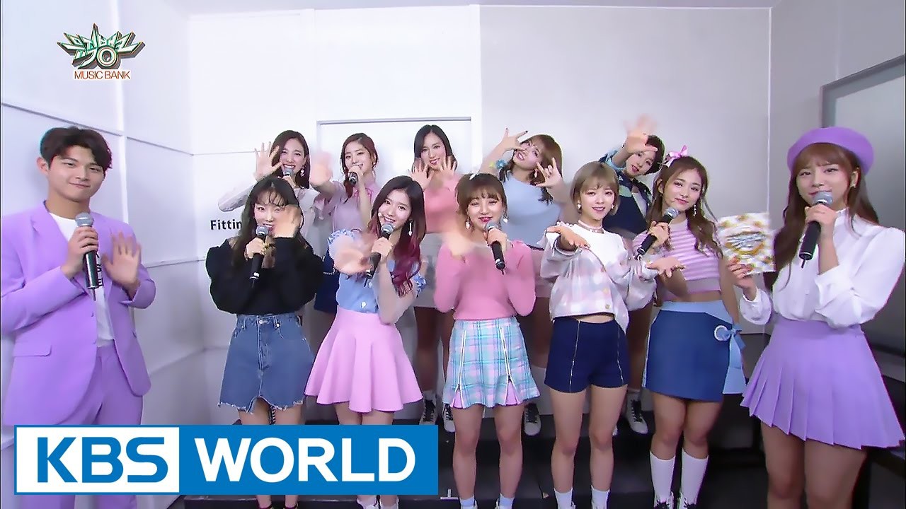 Vô tư nhảy, hát loạt hit TWICE từ sân khấu ra ngoài đời, Taeyeon (SNSD) đích thị là fangirl cuồng nhiệt nhất! - Ảnh 12. Vô tư nhảy, hát loạt hit TWICE từ sân khấu ra ngoài đời, Taeyeon (SNSD) đích thị là fangirl cuồng nhiệt nhất! - Ảnh 12.