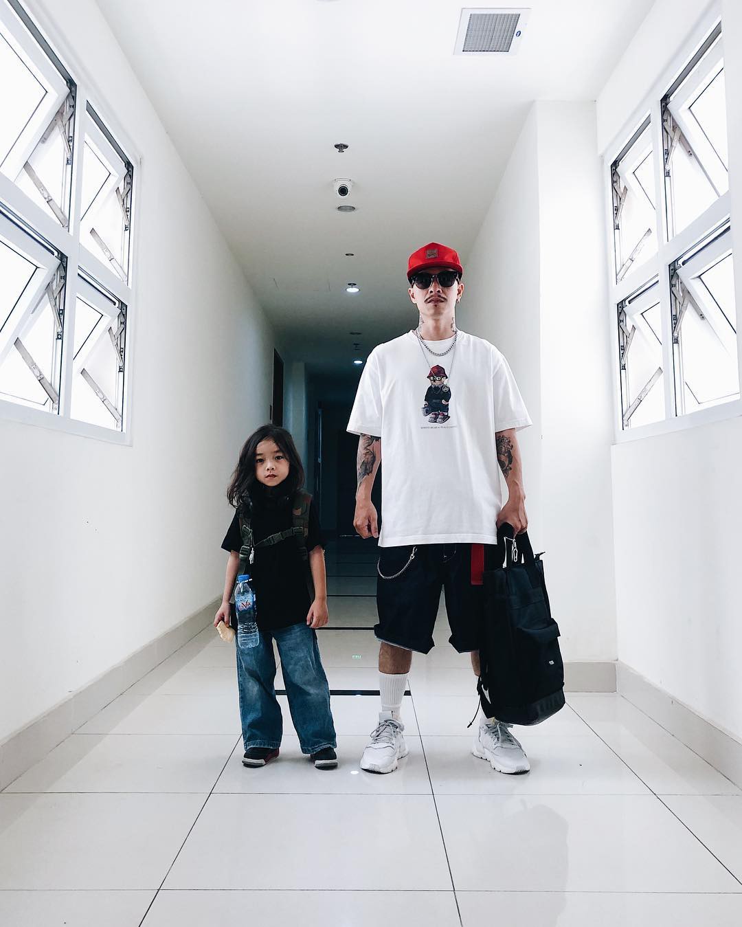 Con đạo diễn Việt Max có follow trên Instagram cao gấp đôi bố mẹ, thường xuyên bị nhầm là con gái vì lý do này! - Ảnh 2. Con đạo diễn Việt Max có follow trên Instagram cao gấp đôi bố mẹ, thường xuyên bị nhầm là con gái vì lý do này! - Ảnh 2.