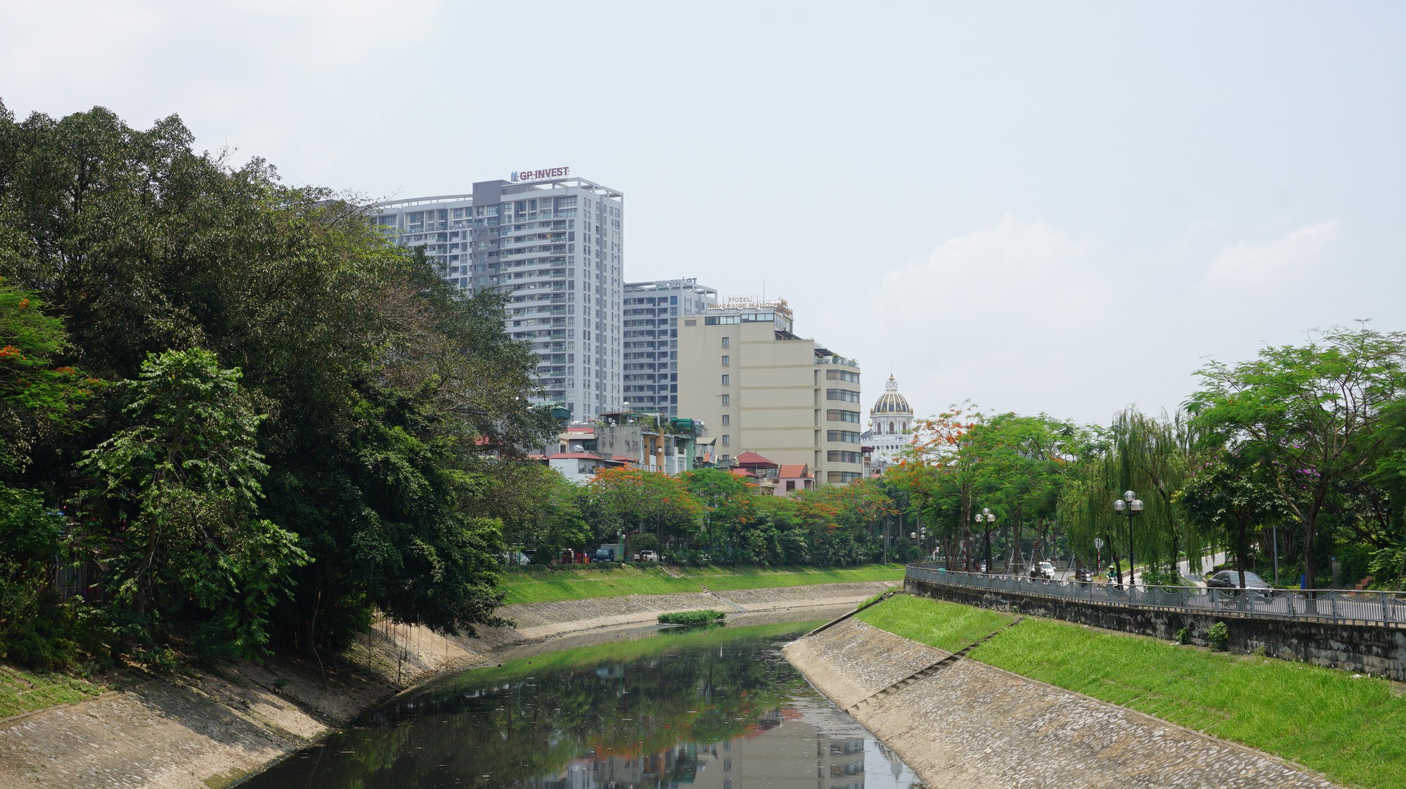 Khởi động dự án làm sạch sông Tô Lịch bằng công nghệ Nhật Bản - Ảnh 2. Khởi động dự án làm sạch sông Tô Lịch bằng công nghệ Nhật Bản - Ảnh 2.
