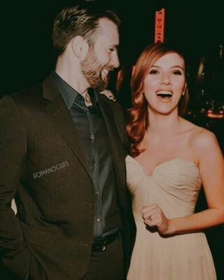 Được đẩy thuyền mạnh nhất Marvel nhưng đây mới là quan hệ thật của Captain Chris Evans và Black Widow - Ảnh 9.